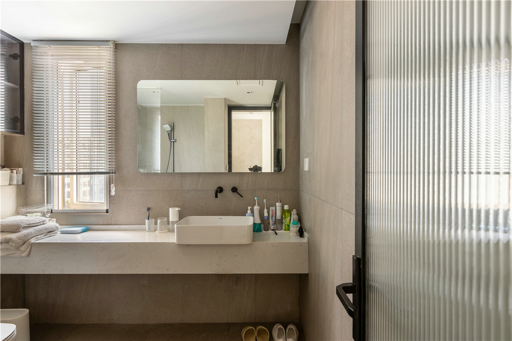 江城雅居現代極簡風格裝修效果圖