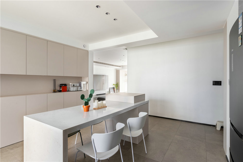 江城雅居現代極簡風格裝修效果圖