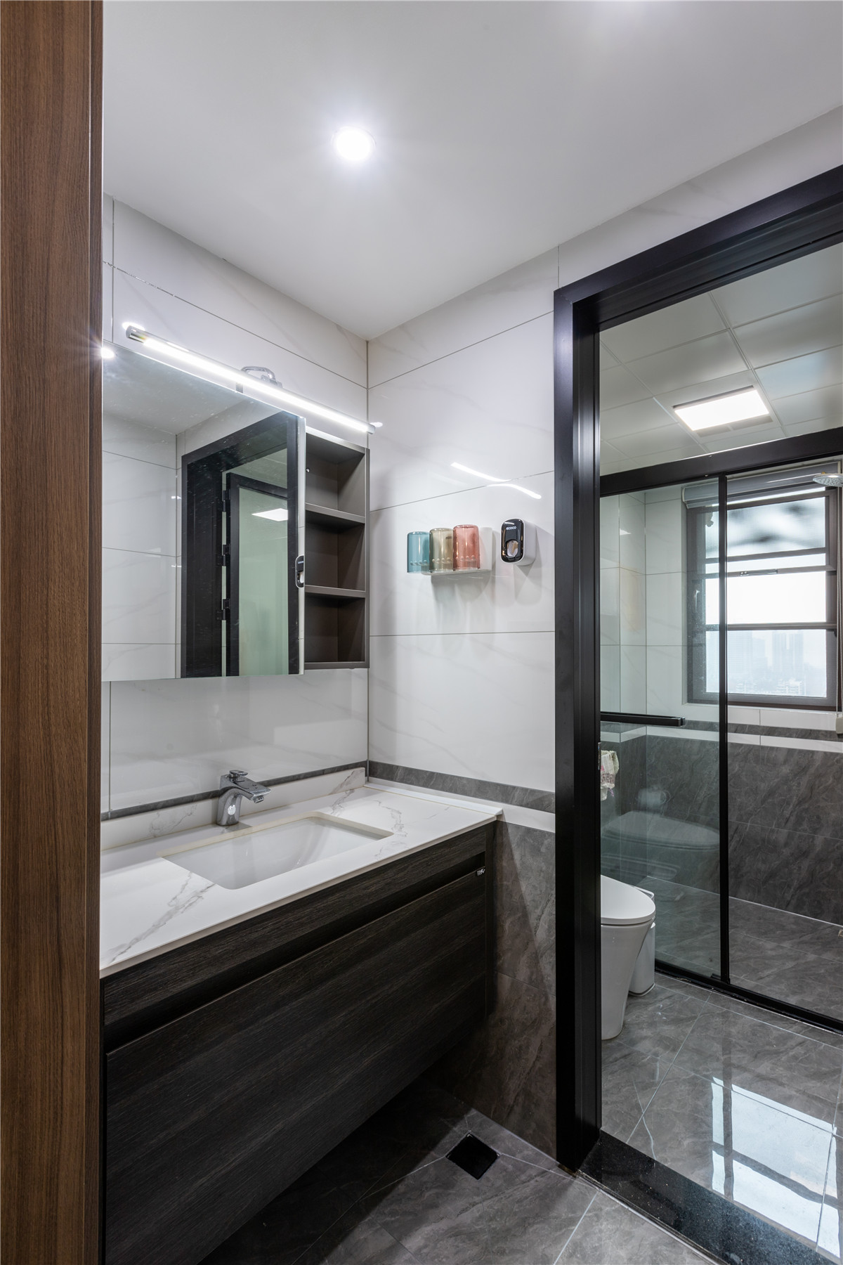 武漢金科城現代風格裝修效果圖