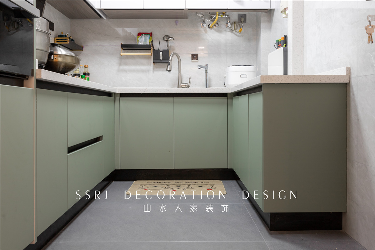 復地海上?，F代風格裝修效果圖