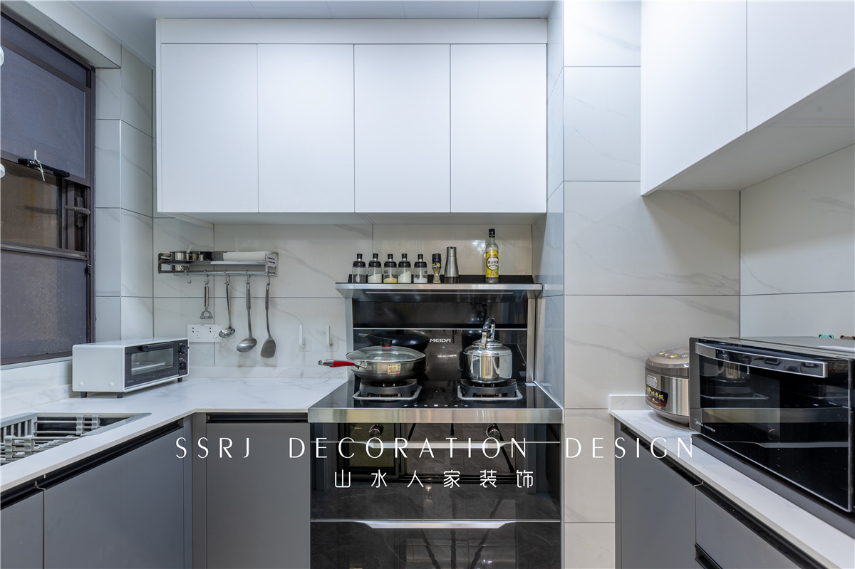 融創融公館現代風格裝修效果圖