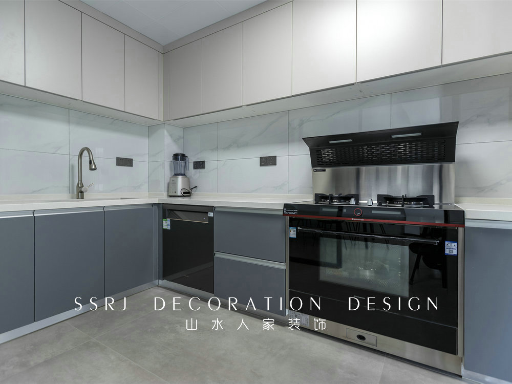 湖畔新居現代風格實景裝修效果圖