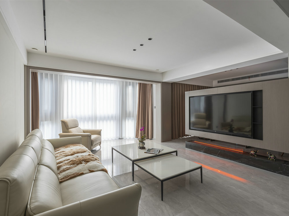 世紀彩城復式現代風格裝修效果圖