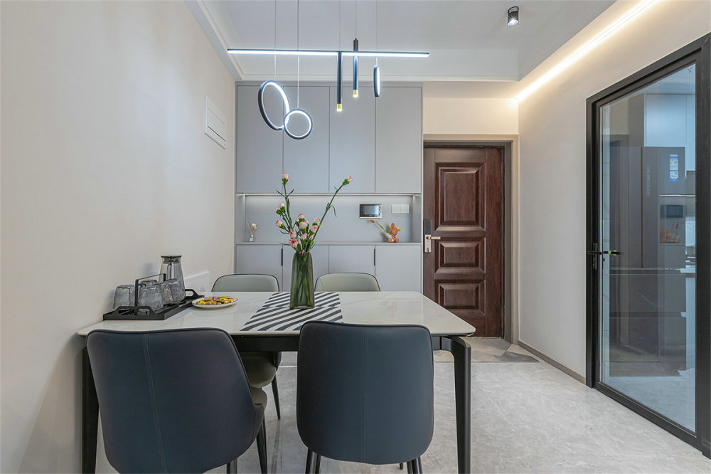 中建鉑公館105平現代簡約風格裝修效果圖