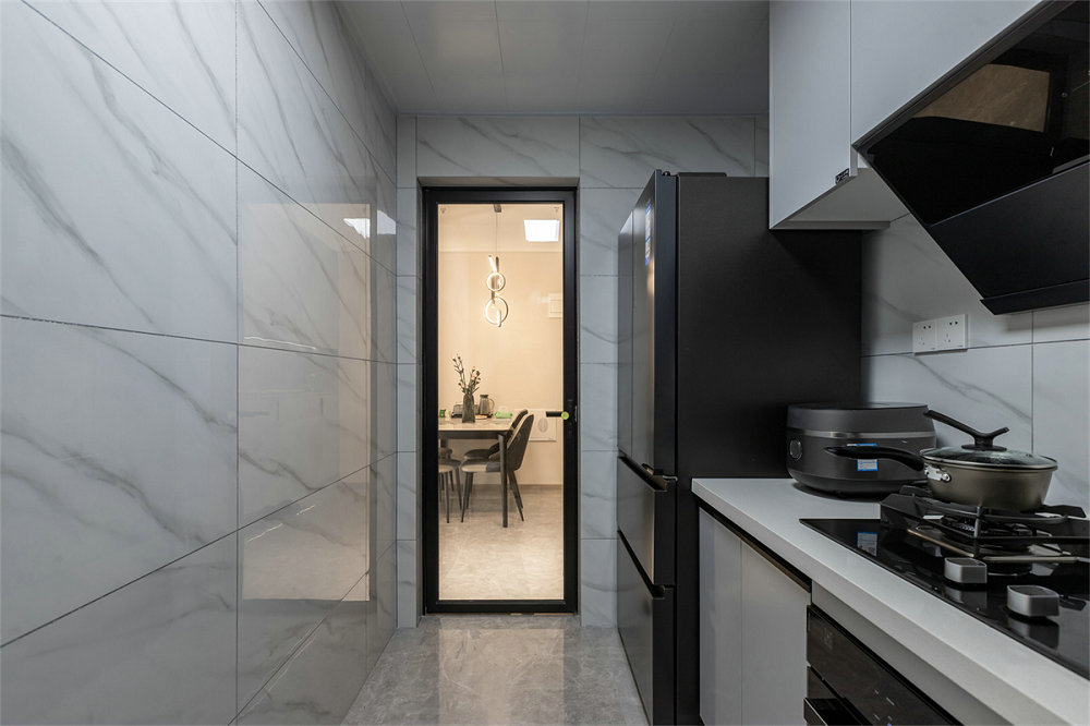 中建鉑公館105平現代簡約風格裝修效果圖