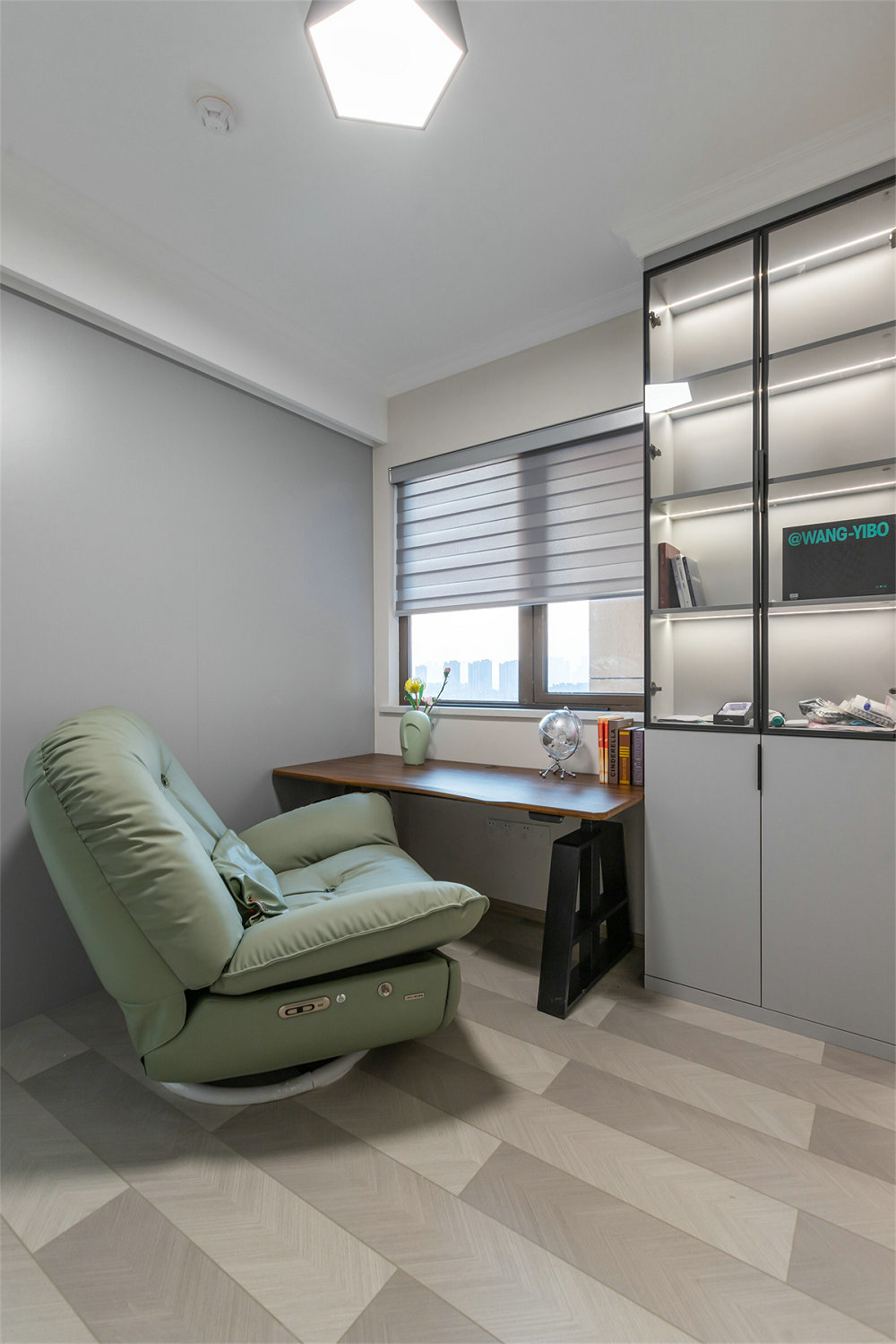 中建鉑公館105平現代簡約風格裝修效果圖