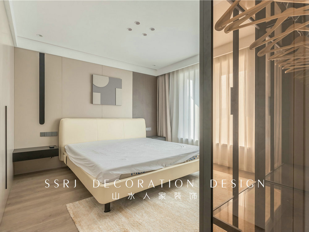 新長江廣場現代風格裝修效果圖