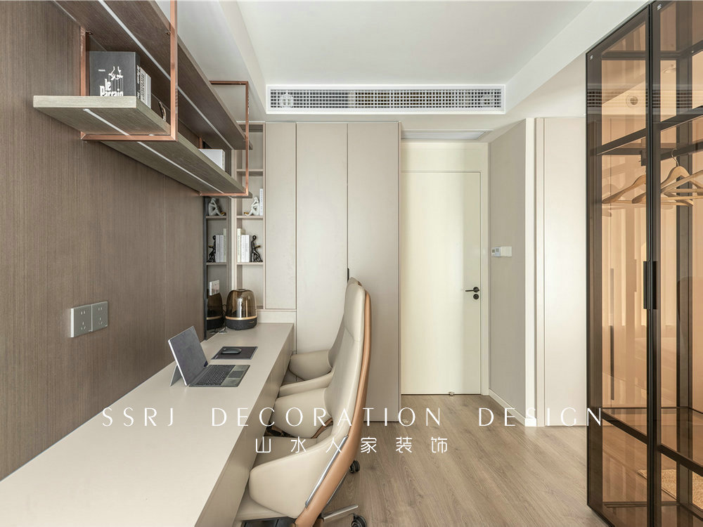 新長江廣場現代風格裝修效果圖