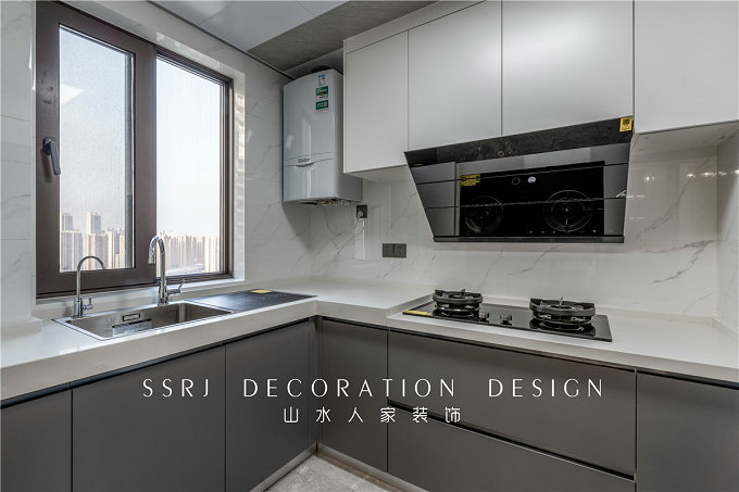 廚房裝修什么顏色好，廚房如何降溫