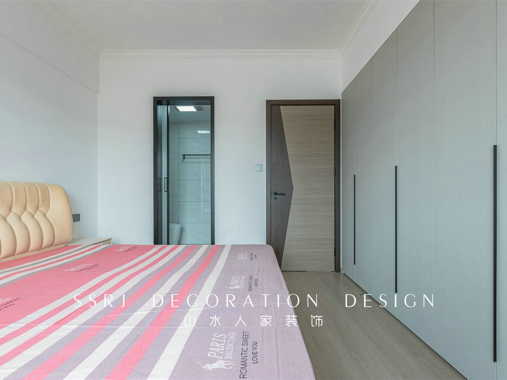 金龍花園135平現代風格裝修效果圖