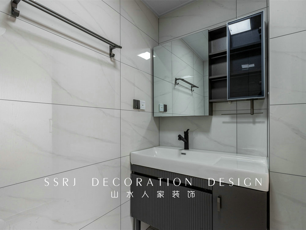 金龍花園135平現代風格裝修效果圖