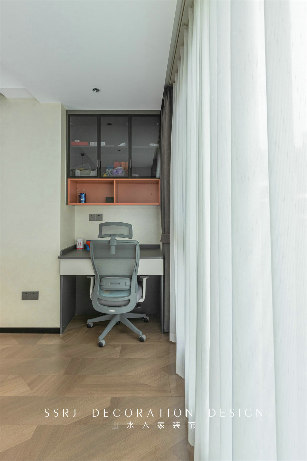 龍湖云峰原著150平現代風格裝修效果圖