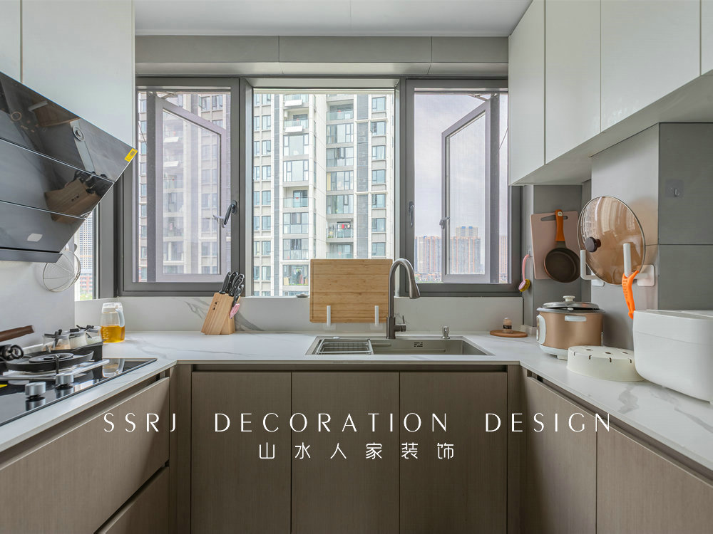 地鐵盛觀尚城116平現代風格裝修效果圖