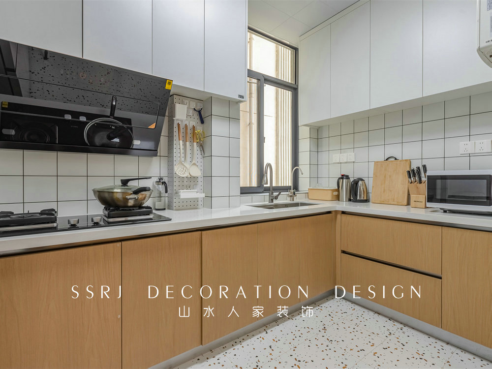 歐洲花園95平原木風格裝修效果圖