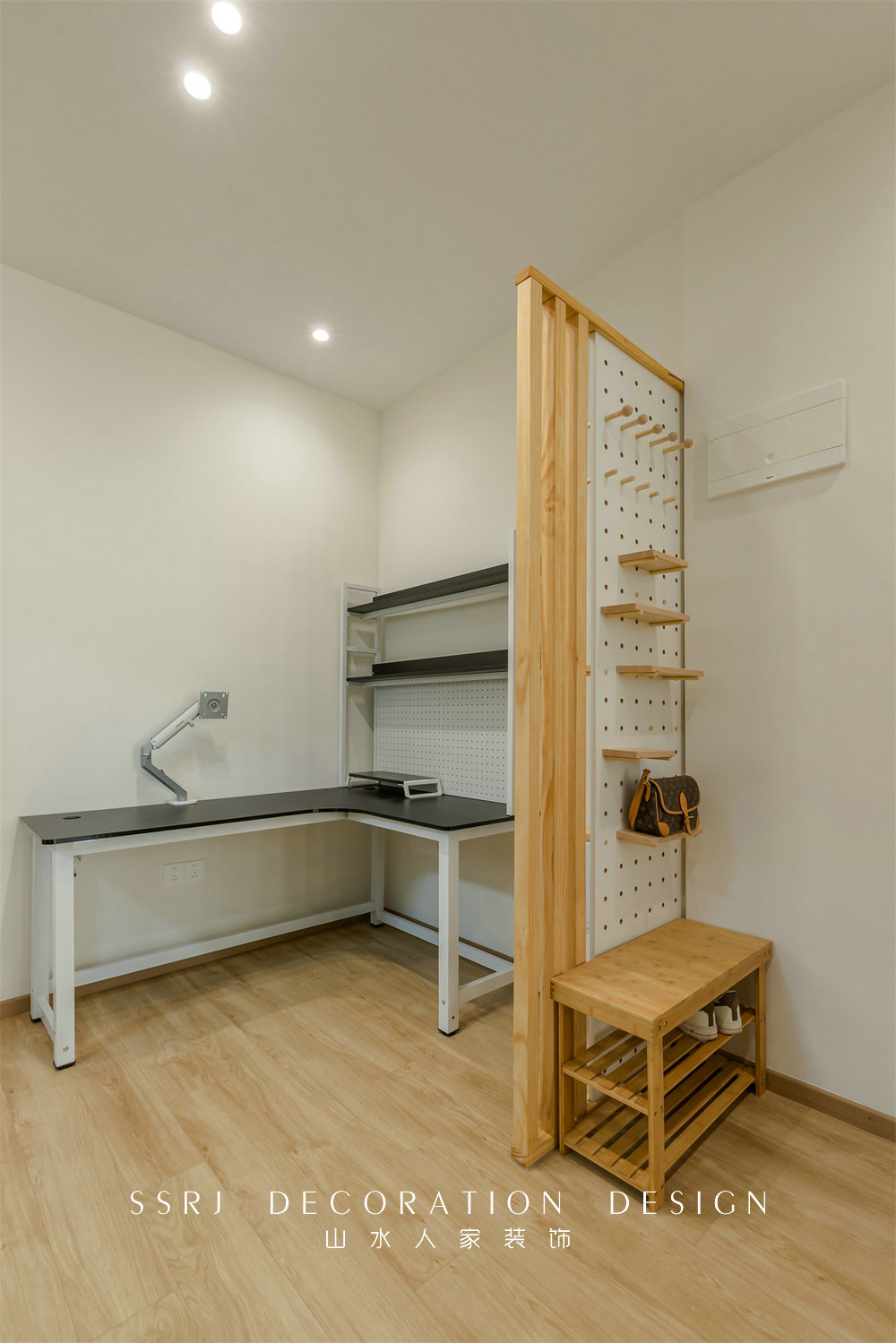 歐洲花園95平原木風格裝修效果圖