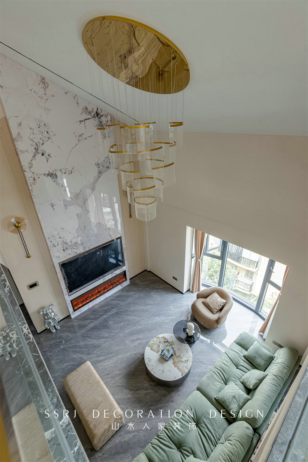 香江花園300平復式現代風格裝修效果圖