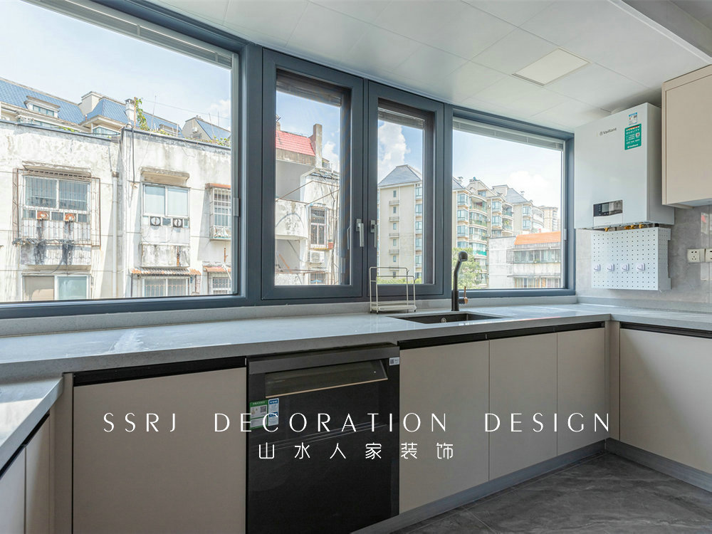 香江花園300平復式現代風格裝修效果圖