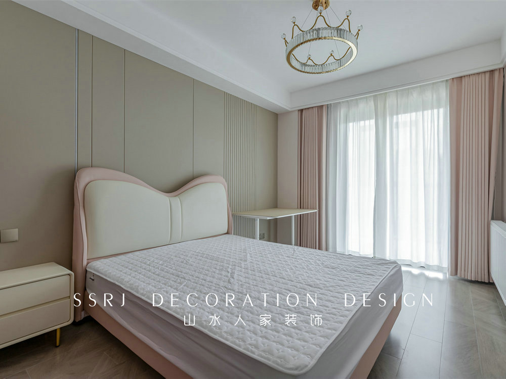 香江花園300平復式現代風格裝修效果圖