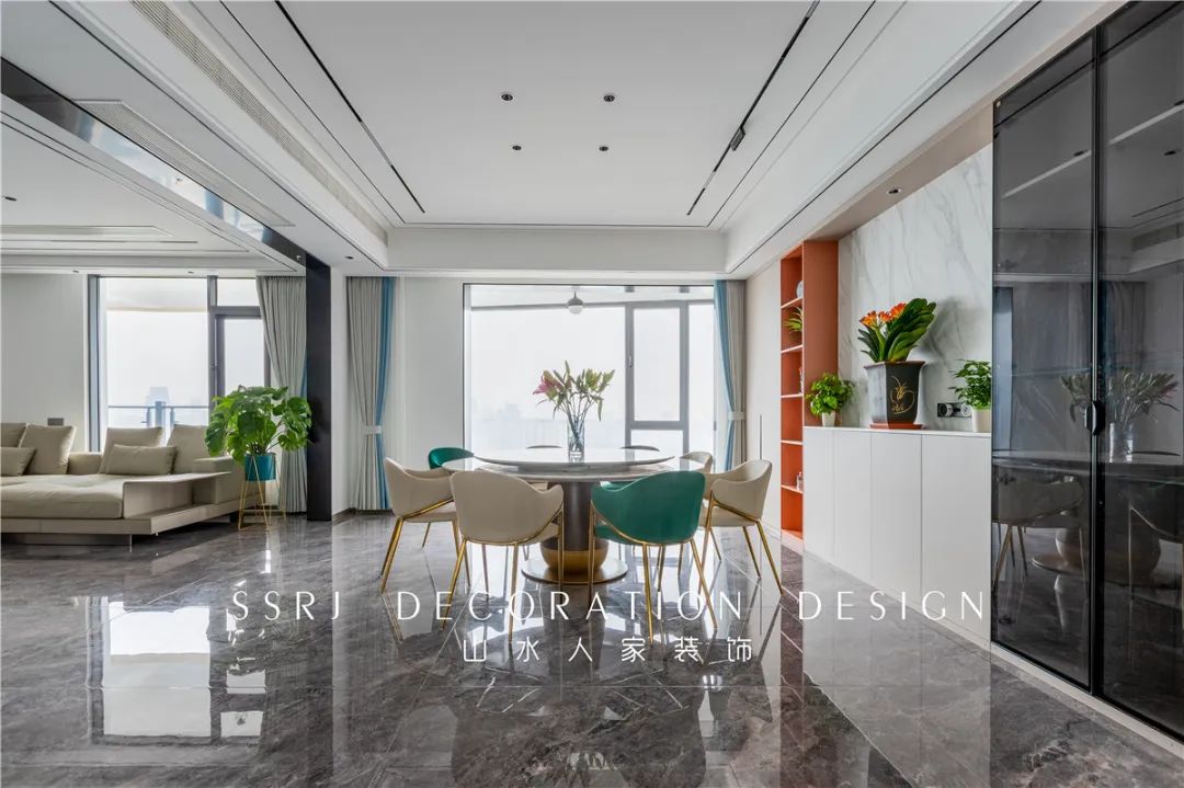 山水人家裝飾發展歷程