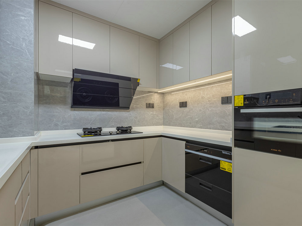 中建鉑公館128平現代風格裝修效果圖