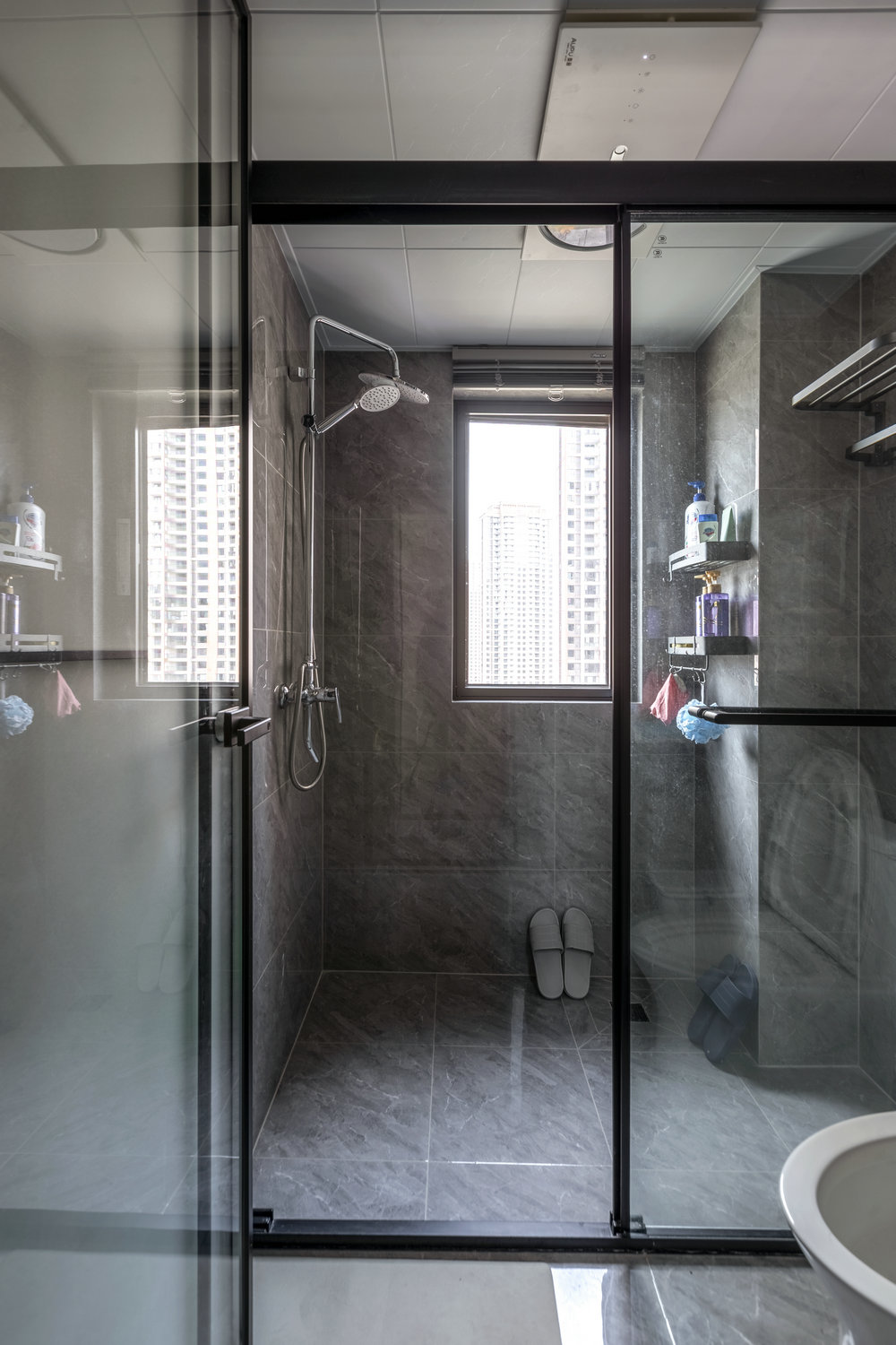 中建鉑公館128平現代風格裝修效果圖