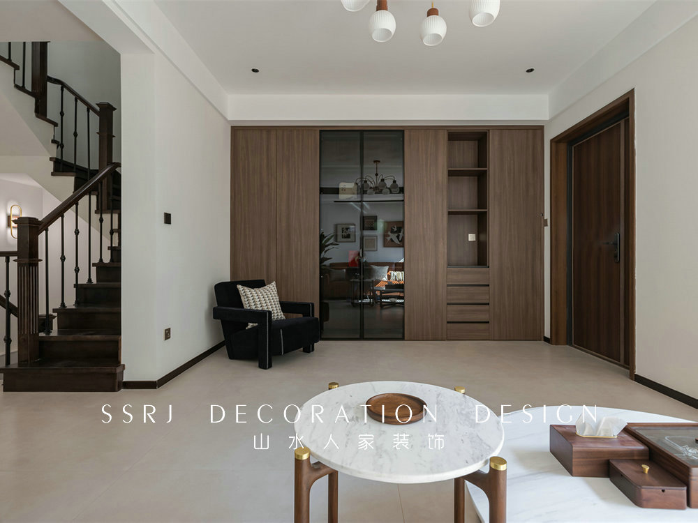 建發金茂璽悅310平中古風格裝修效果圖