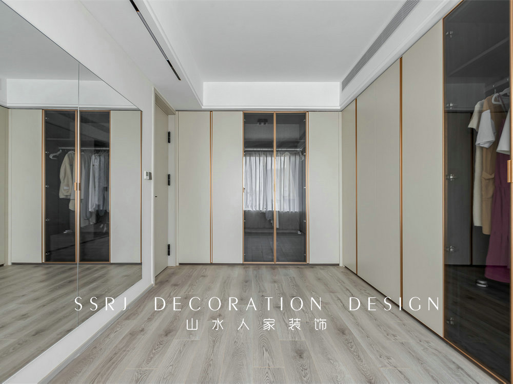 龍湖光谷城240平現代風格裝修效果圖