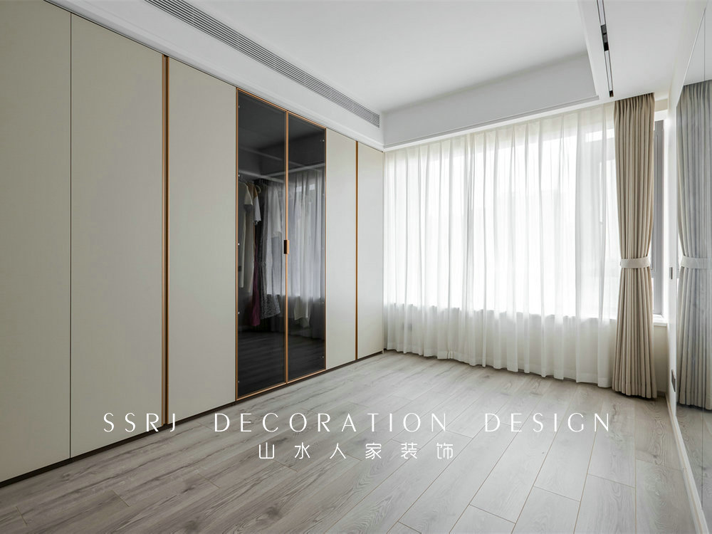 龍湖光谷城240平現代風格裝修效果圖