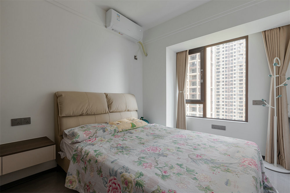 中建鉑公館122平現代風格裝修效果圖