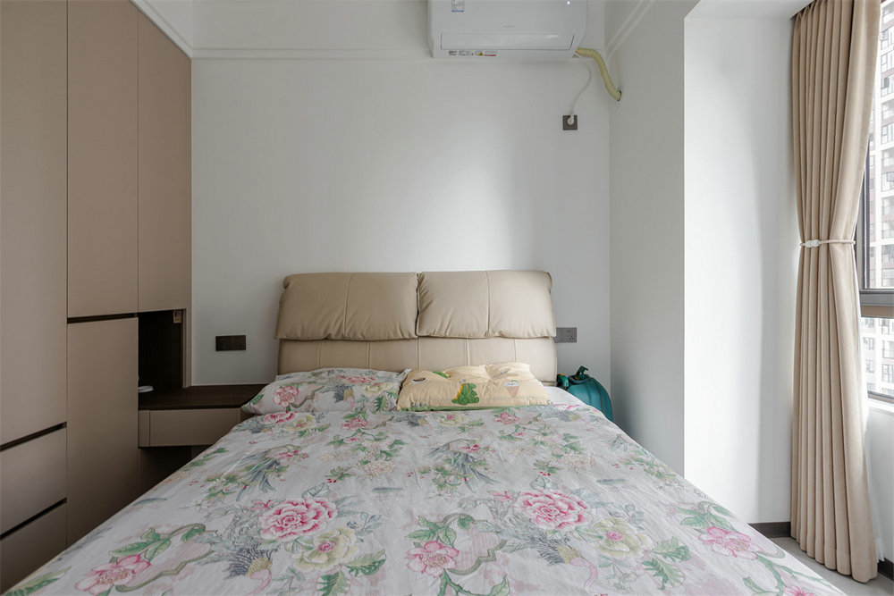 中建鉑公館122平現代風格裝修效果圖