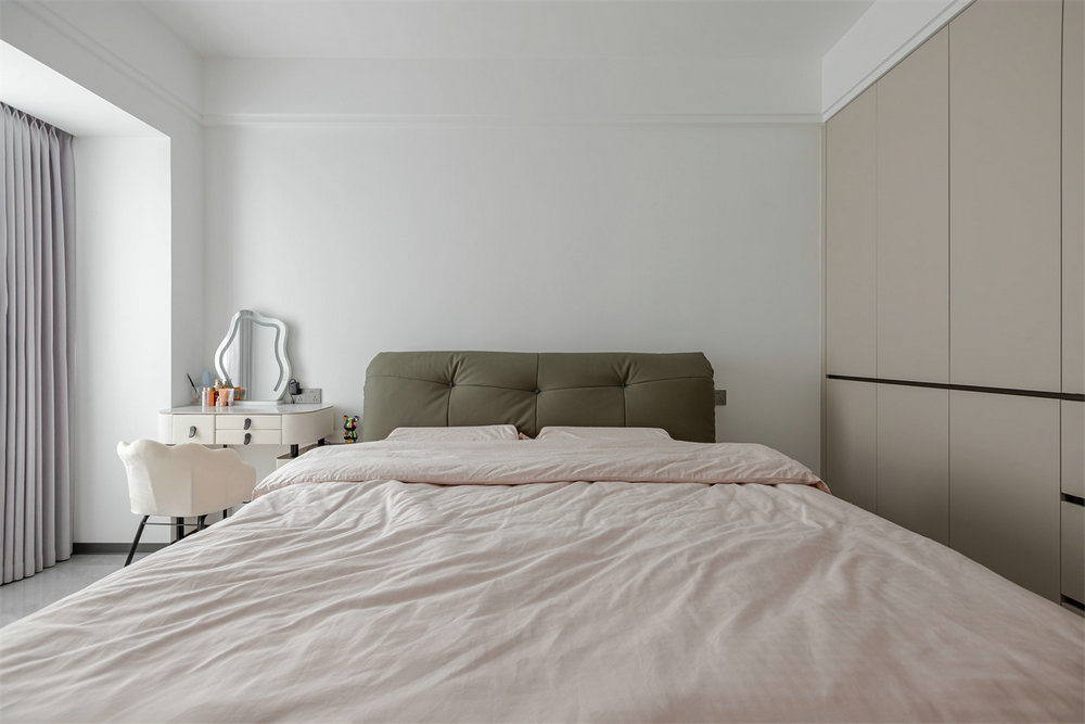 中建鉑公館138平現代風格裝修效果圖