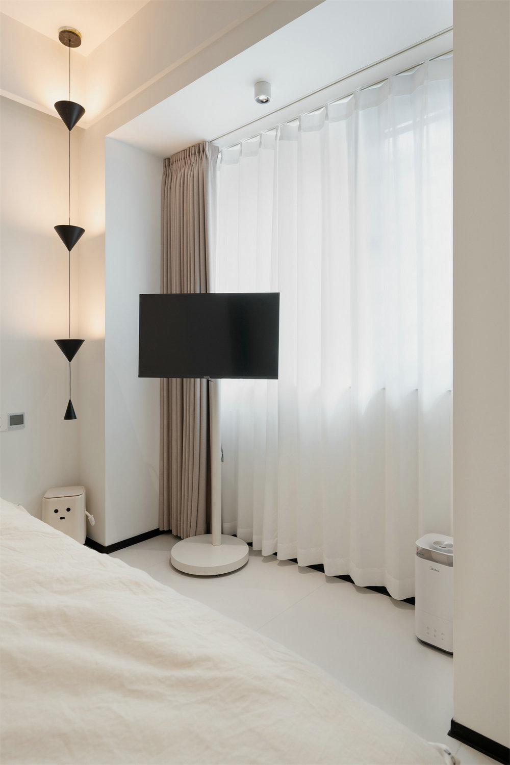 中建鉑公館127平現代風格裝修效果圖