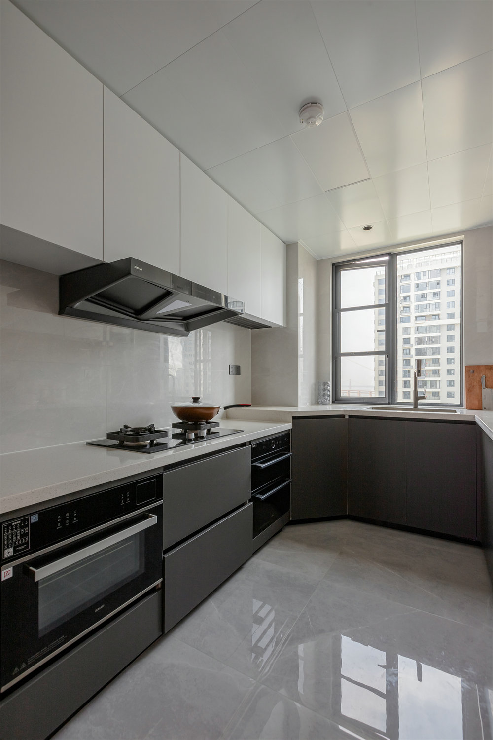 城投聯投江南岸177平現代風格裝修效果圖