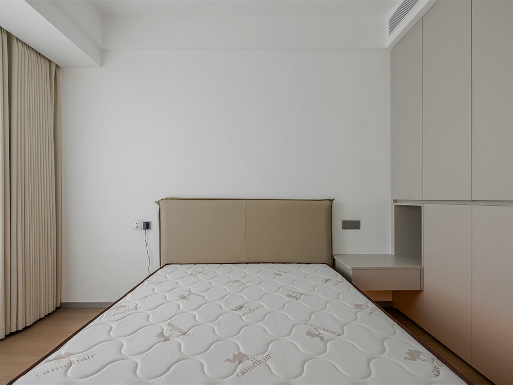 城投聯投江南岸177平現代風格裝修效果圖