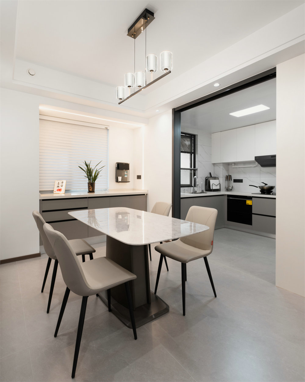 中建鉑公館164平現代風格裝修效果圖