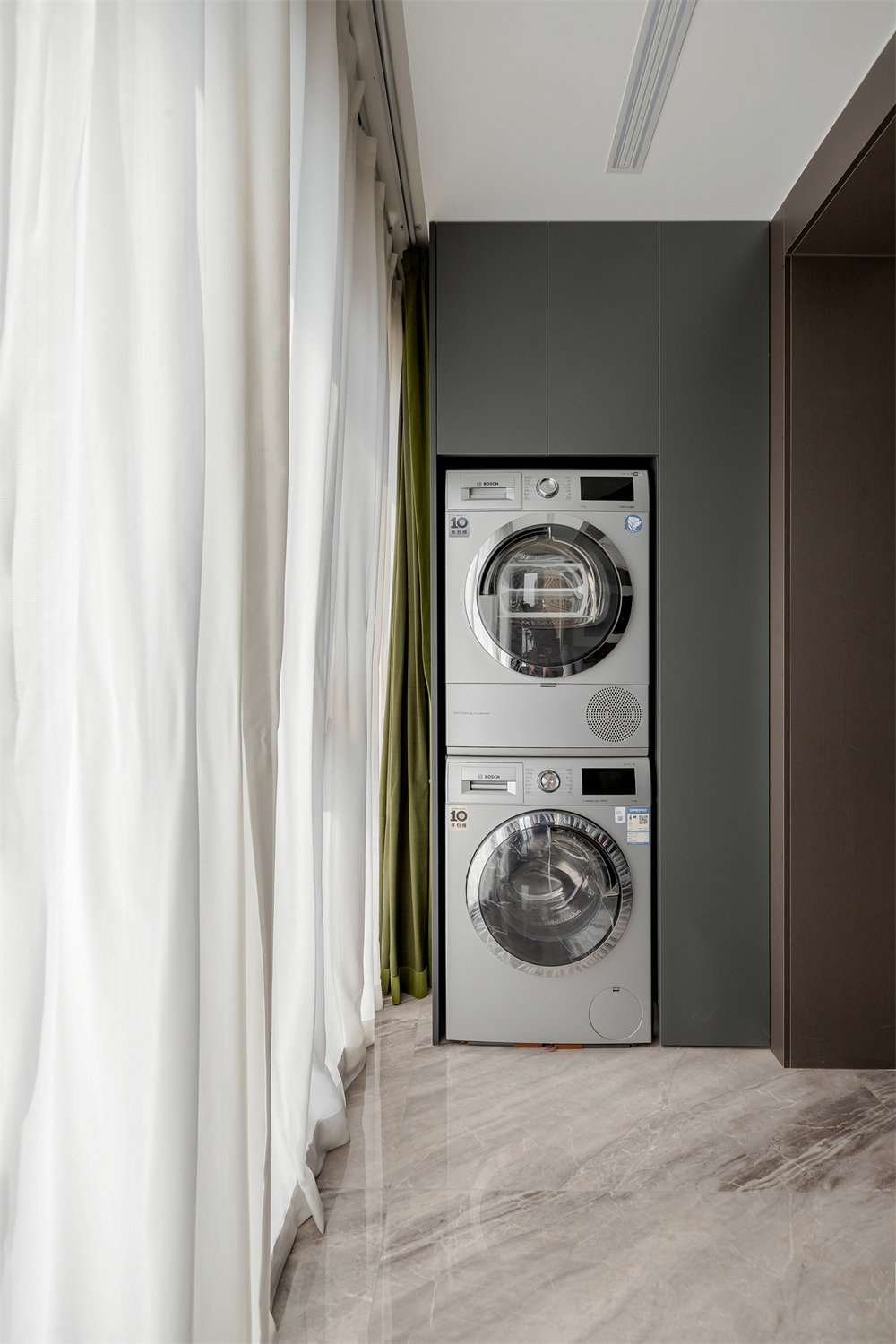 錦繡江城117平現代風格效果圖