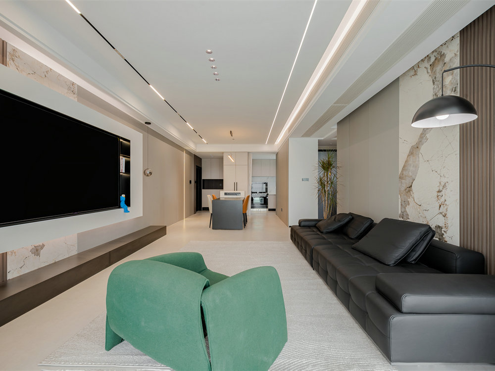 城投聯投江南岸140平意式極簡風格裝修效果圖