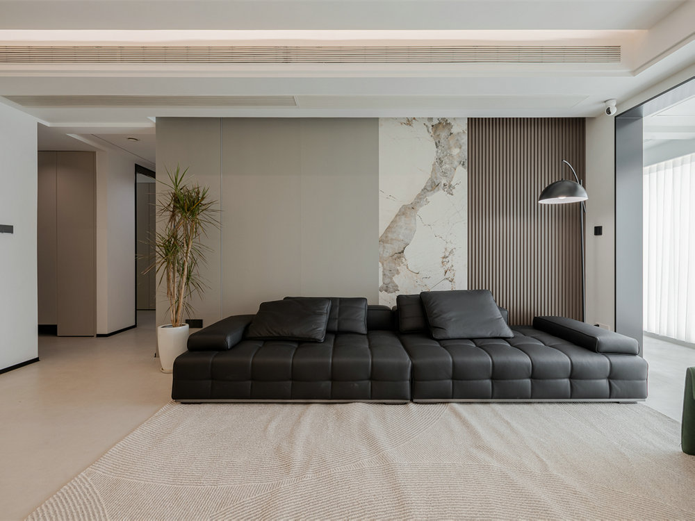 城投聯投江南岸140平意式極簡風格裝修效果圖