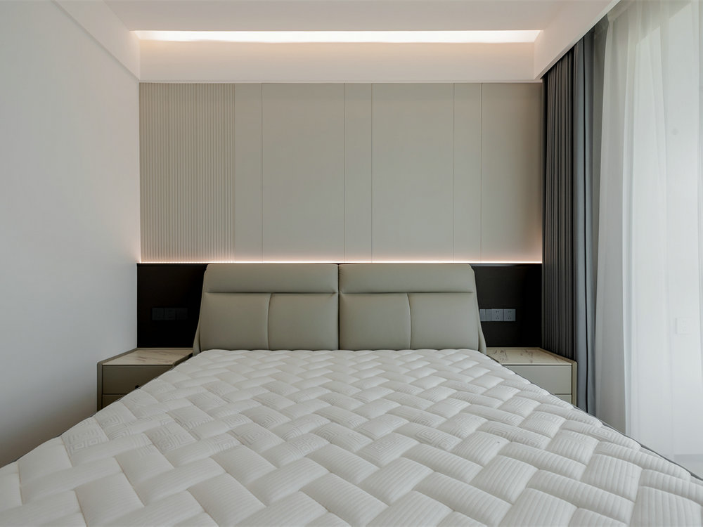 城投聯投江南岸140平意式極簡風格裝修效果圖