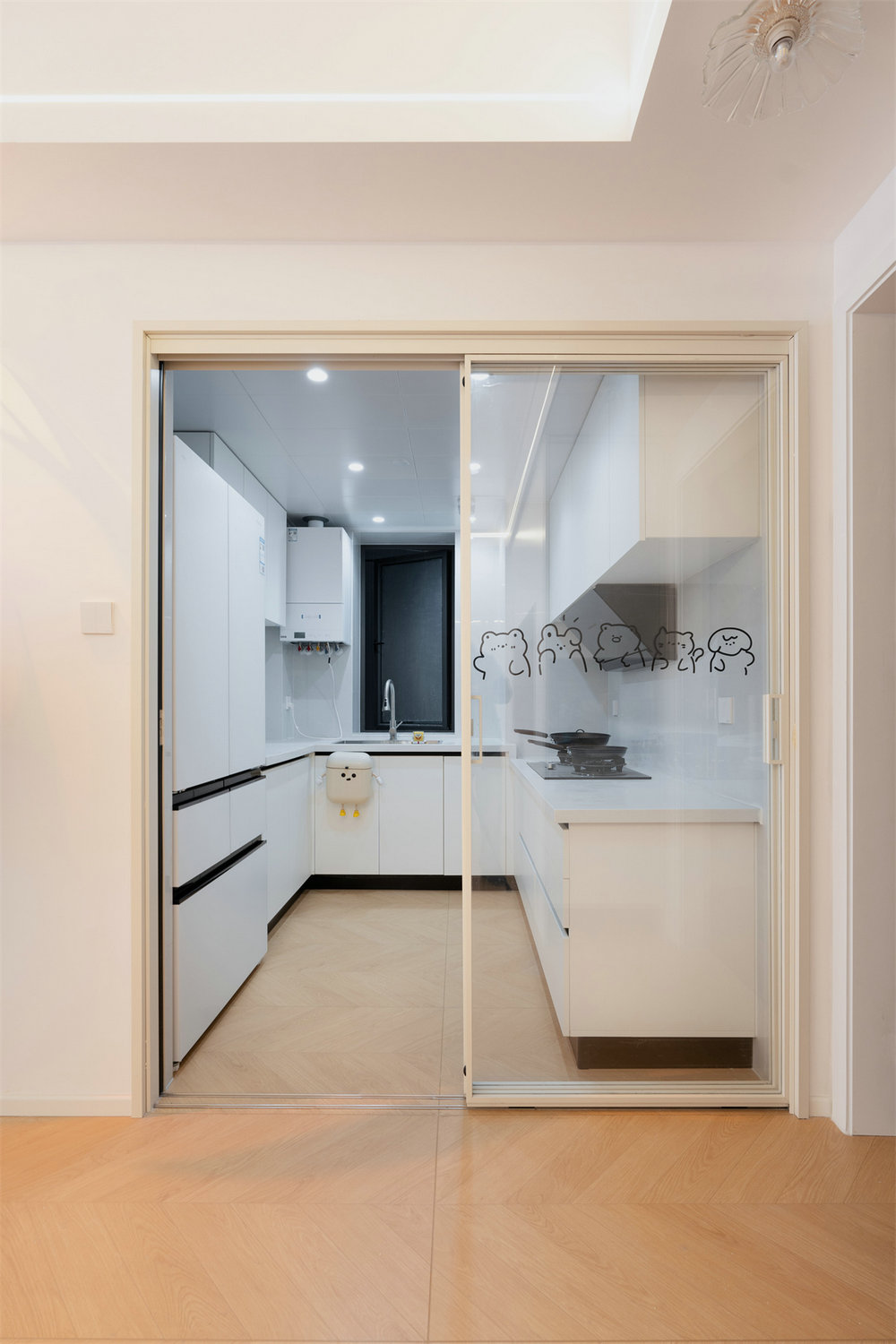 星譽國際云居127平現代奶油風格裝修效果圖