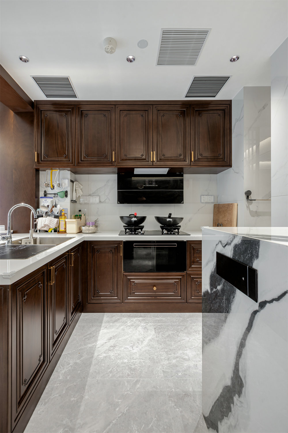 世界城瑜樾東方140平中式風格裝修效果圖