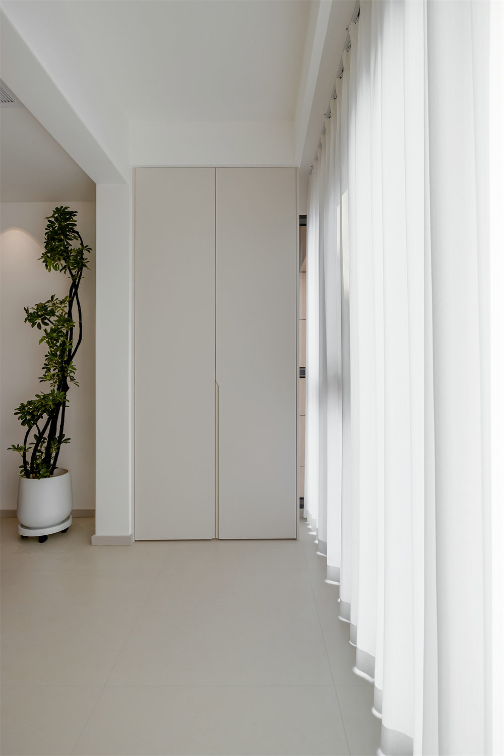 中建鉑公館159平現代奶油風格裝修效果圖