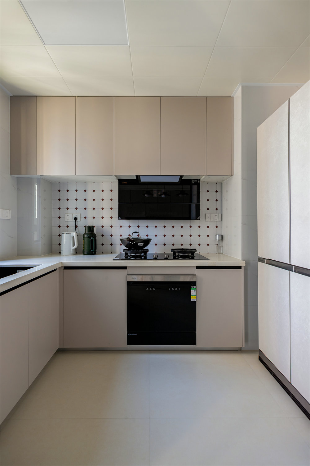 中建鉑公館159平現代奶油風格裝修效果圖