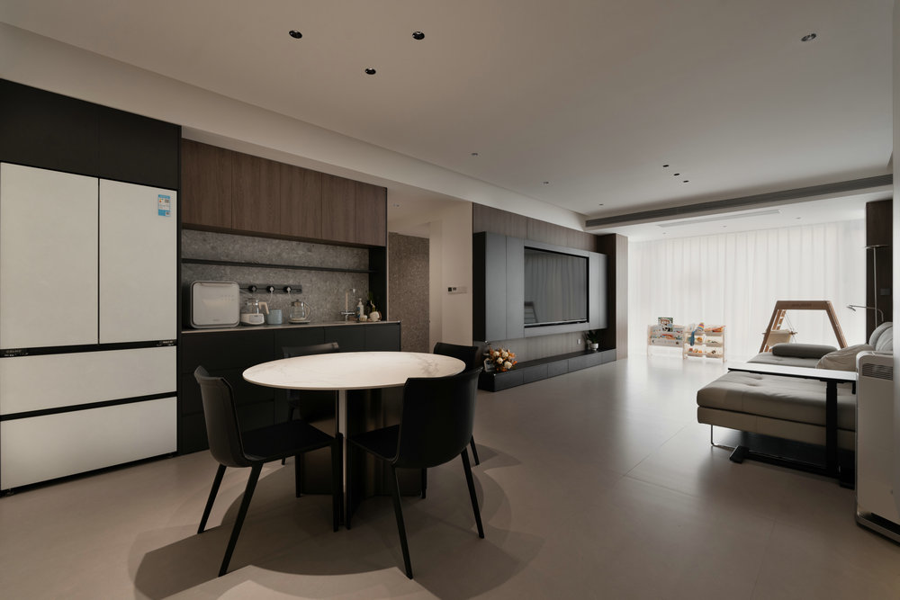 友誼國際沙湖苑121平現代風格裝修效果圖