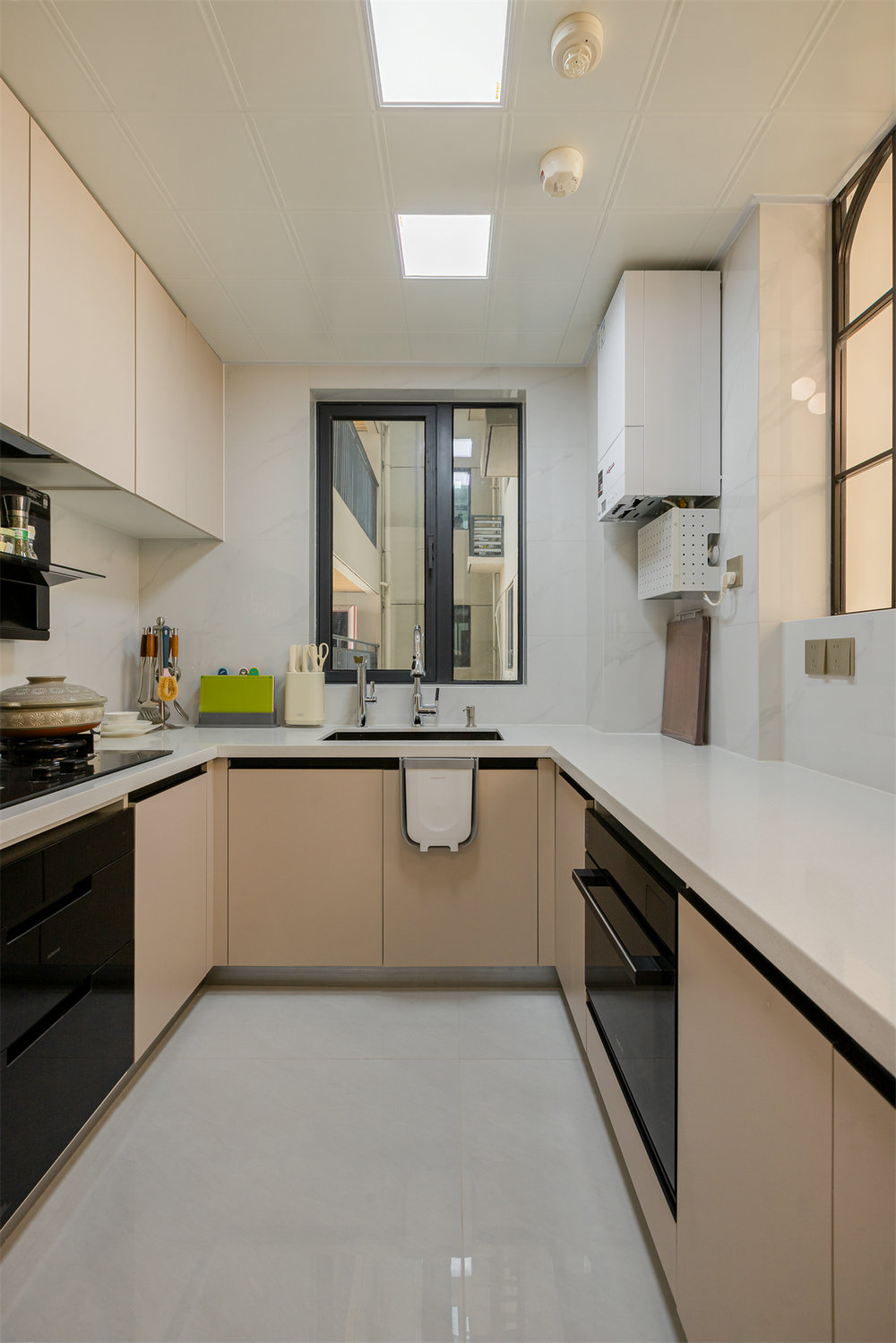 中建大公館103平法式風格裝修效果圖