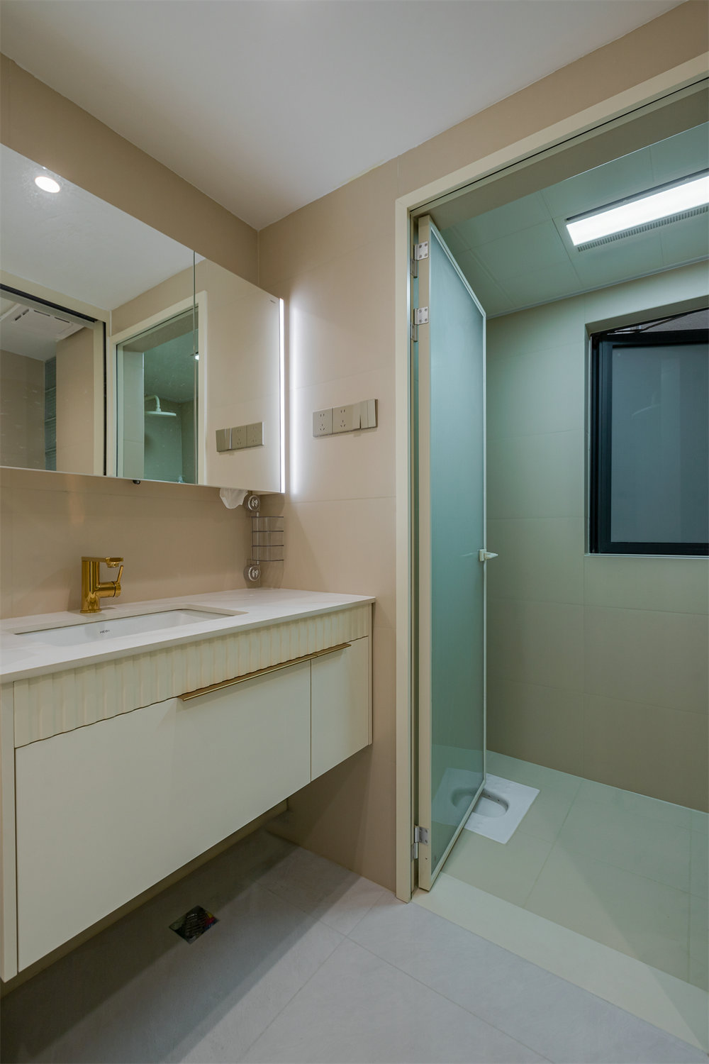 中建大公館103平法式風格裝修效果圖