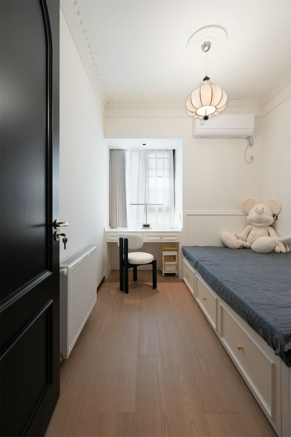 廣電光谷家三區91平法式復古風格裝修效果圖