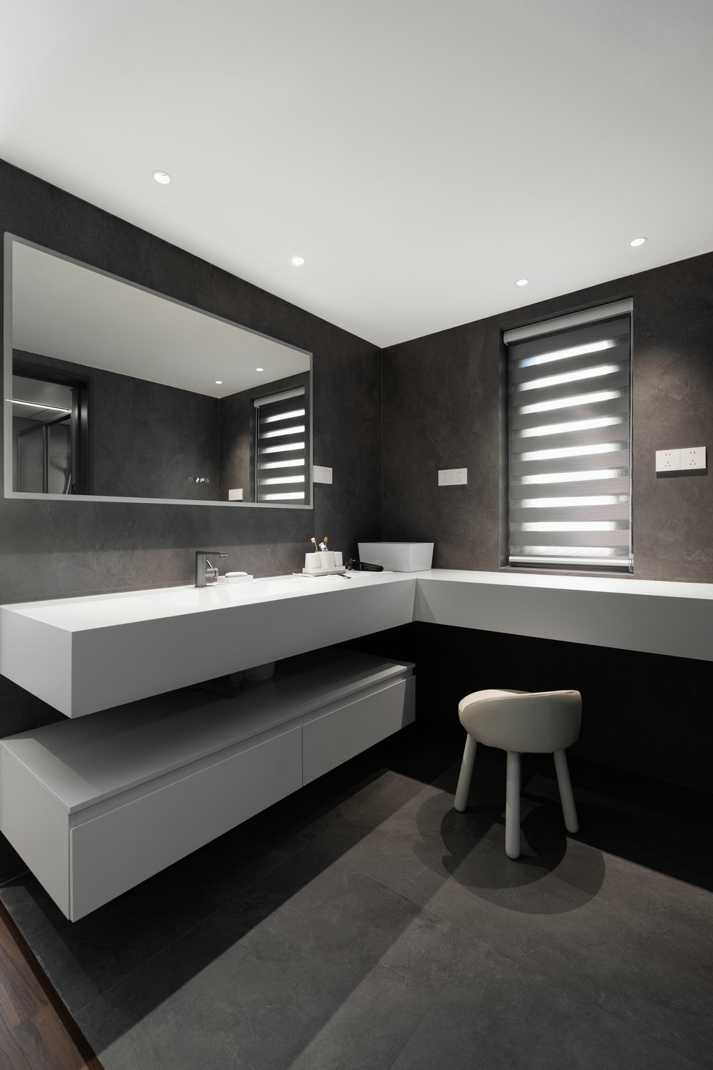 世紀江尚186平現代風格裝修效果圖