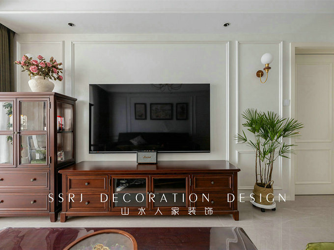 水電走頂還是走地哪個比較好