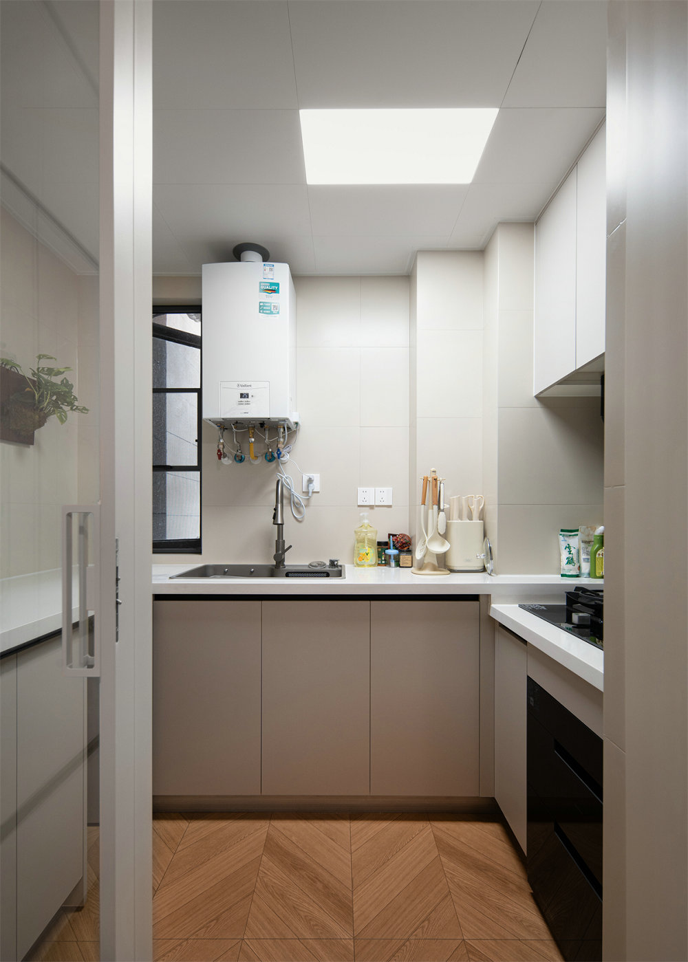 融創95號院95平中古風格裝修效果圖